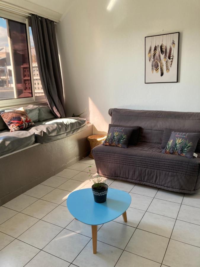 Sun Club Appart Apartment แซ็ง-ปีแยร์ ภายนอก รูปภาพ