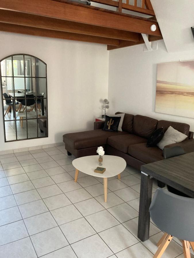 Sun Club Appart Apartment แซ็ง-ปีแยร์ ภายนอก รูปภาพ